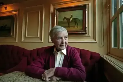 Дик Фрэнсис